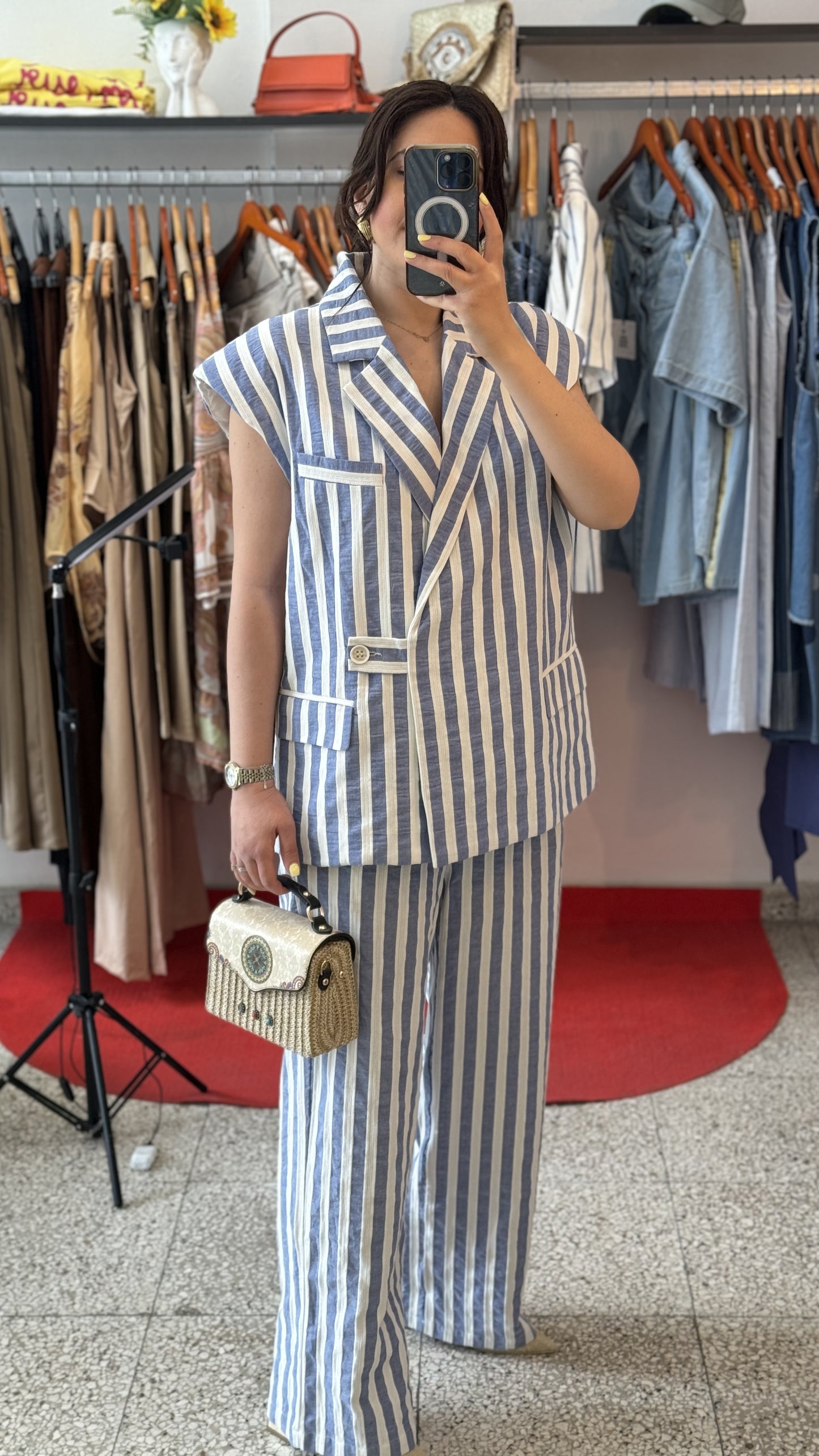 Set in Blue Stripe