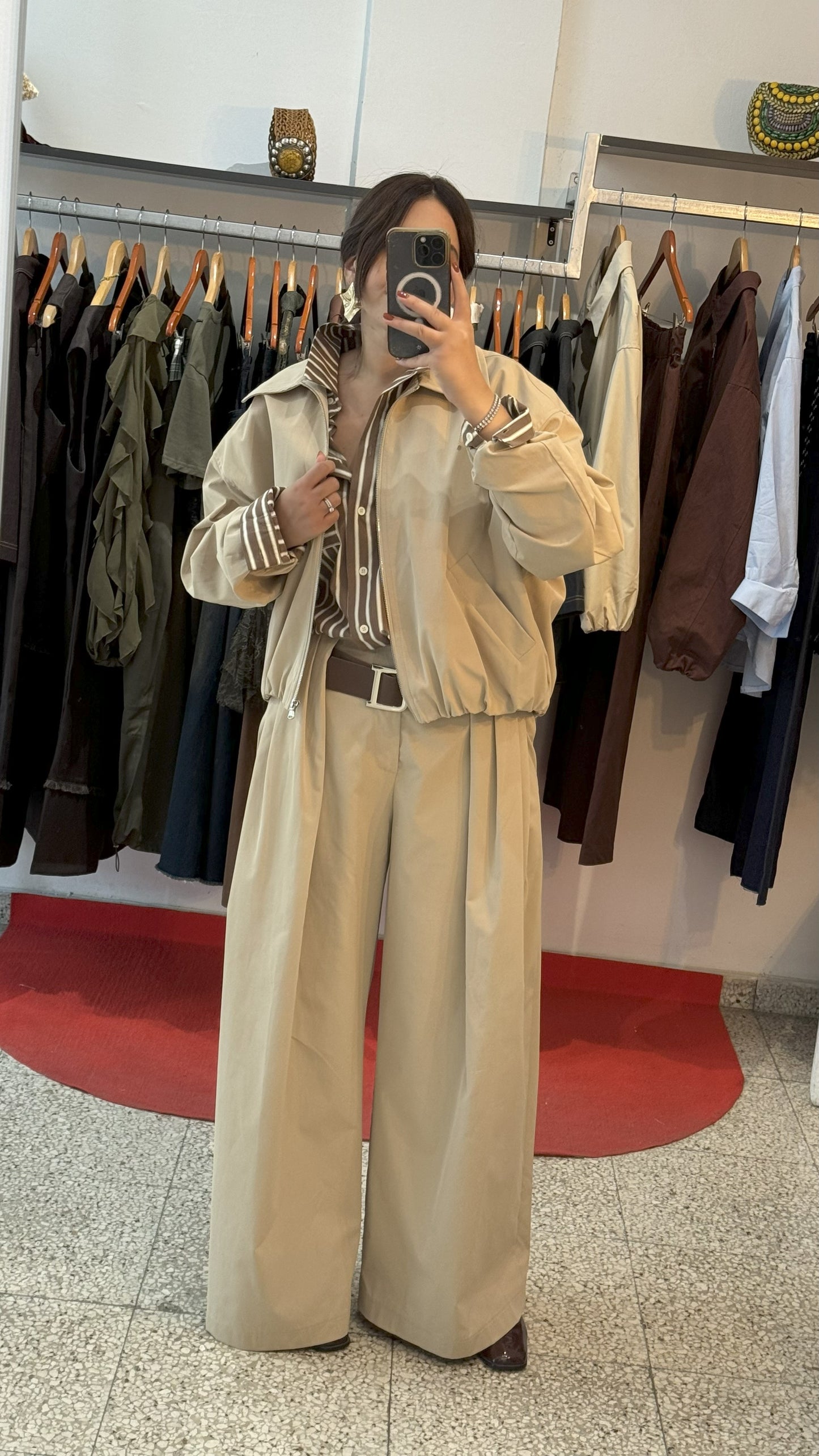 Relaxed Set in Beige