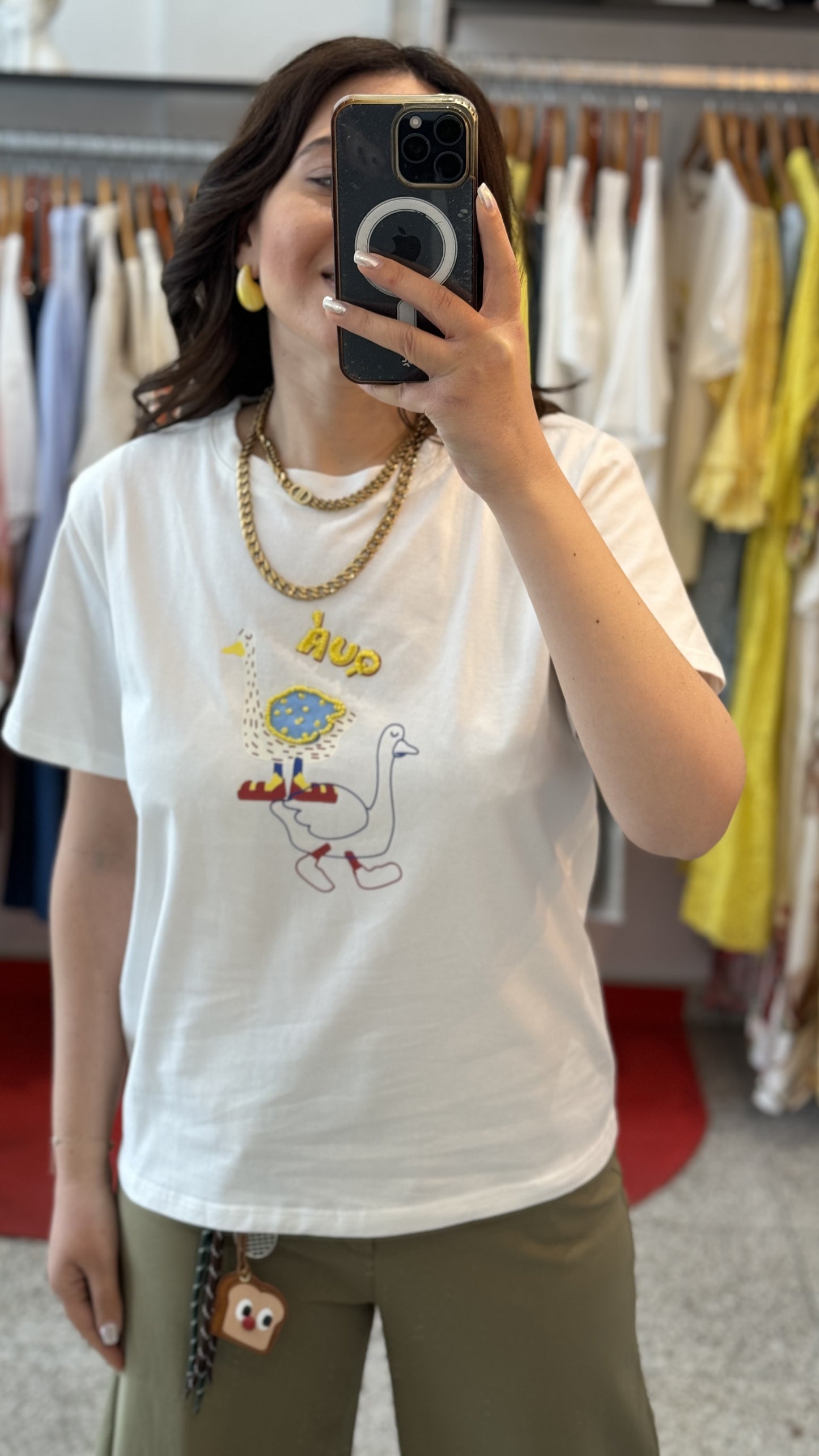T-Shirt with Duck Detail