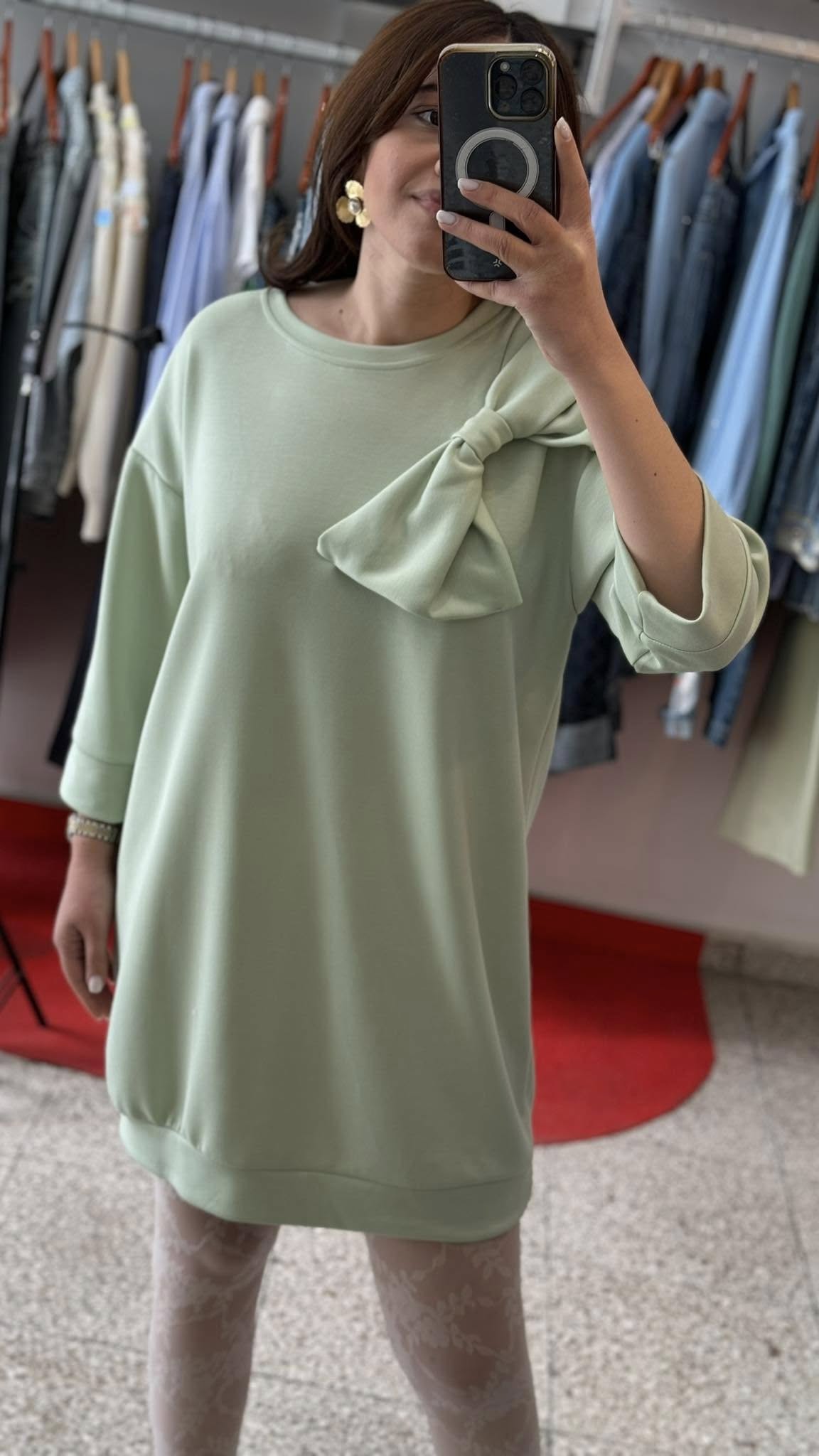Sweatshirt Dress with Bow in Green