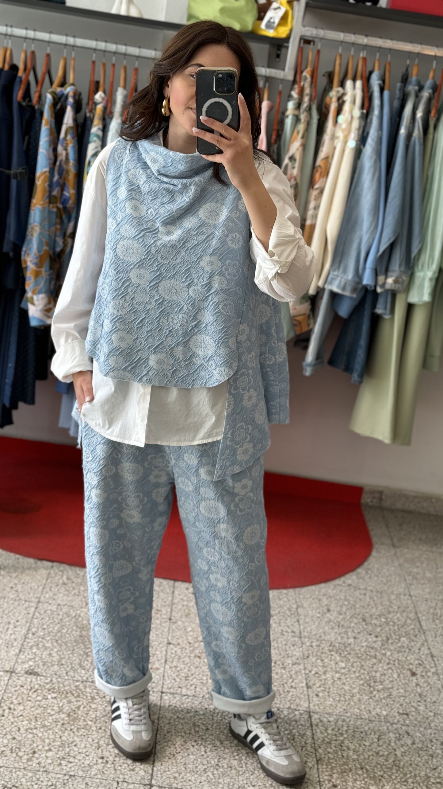 Relaxed Set in Light Blue with Flower Print