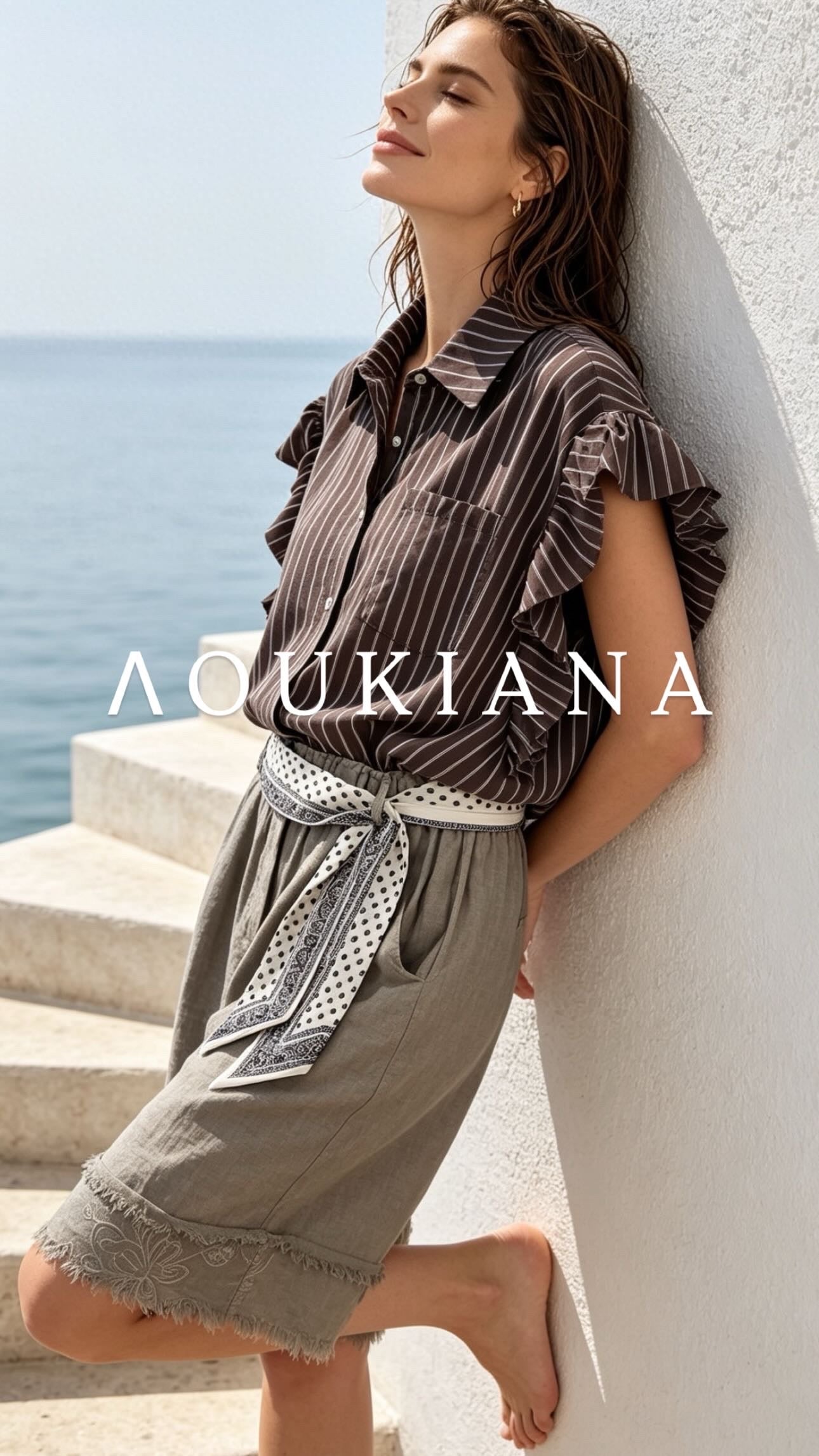 Bermuda Shorts in Taupe