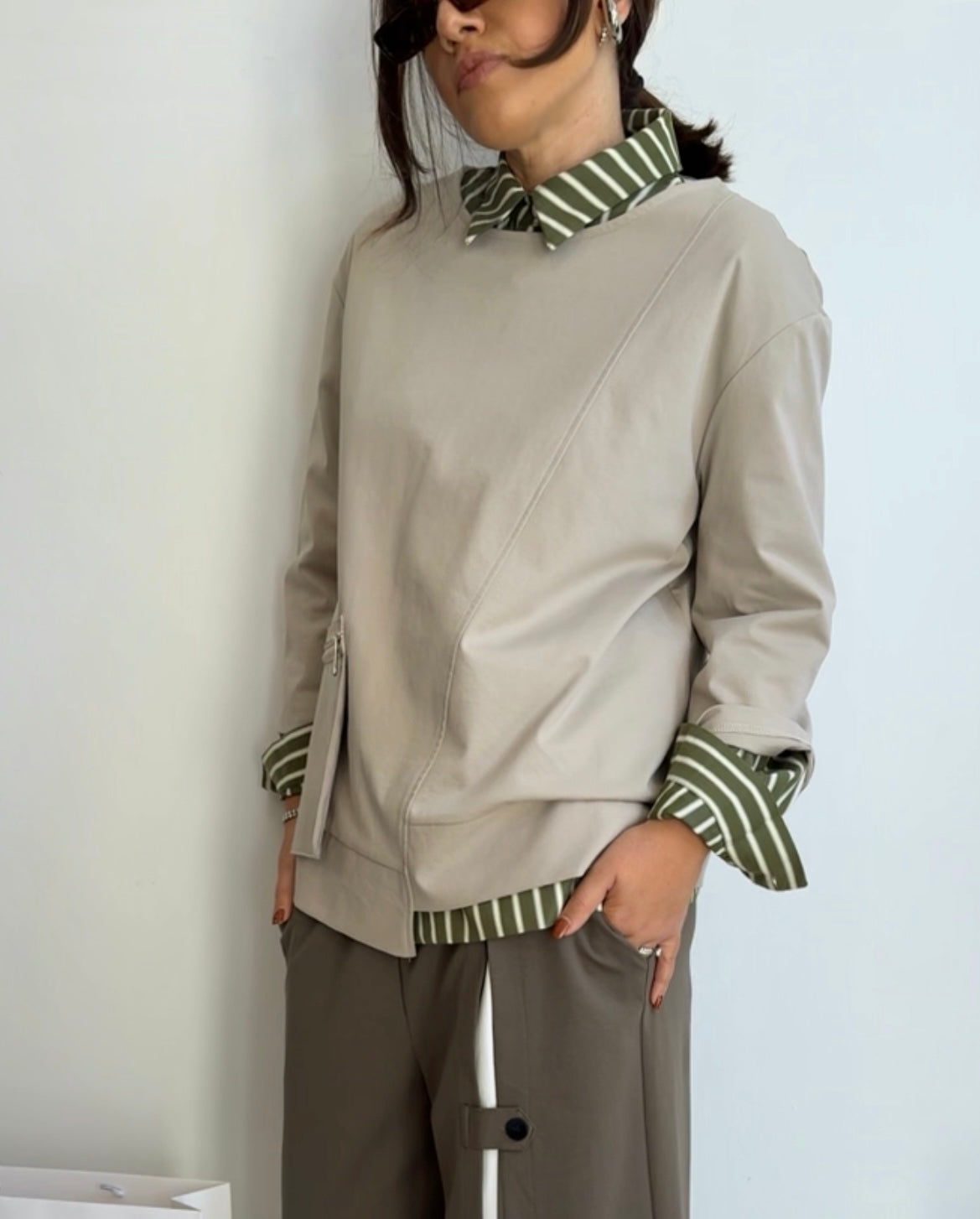 Top with Pocket in Cream
