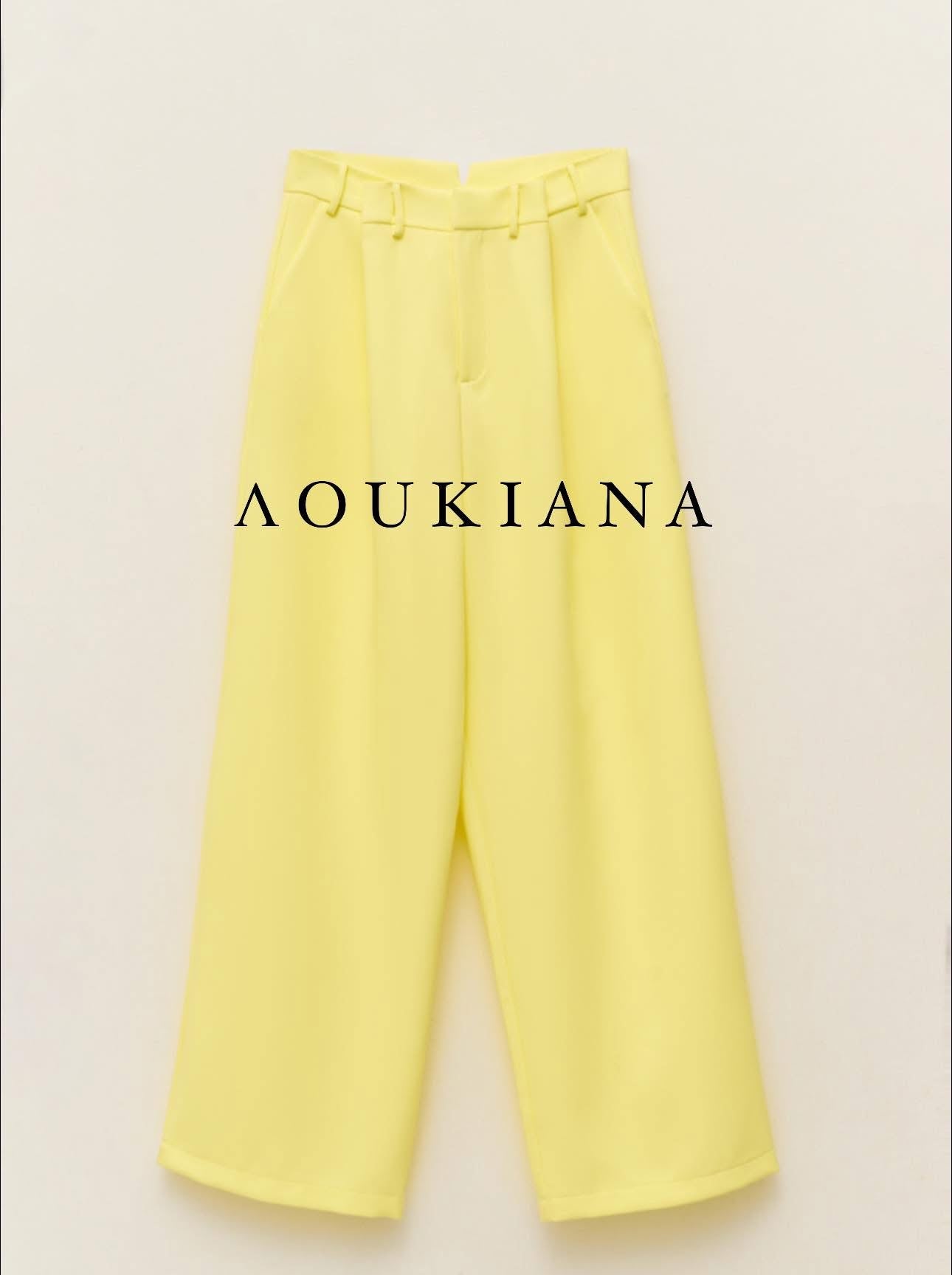 Suit Set with Bow Back in Yellow