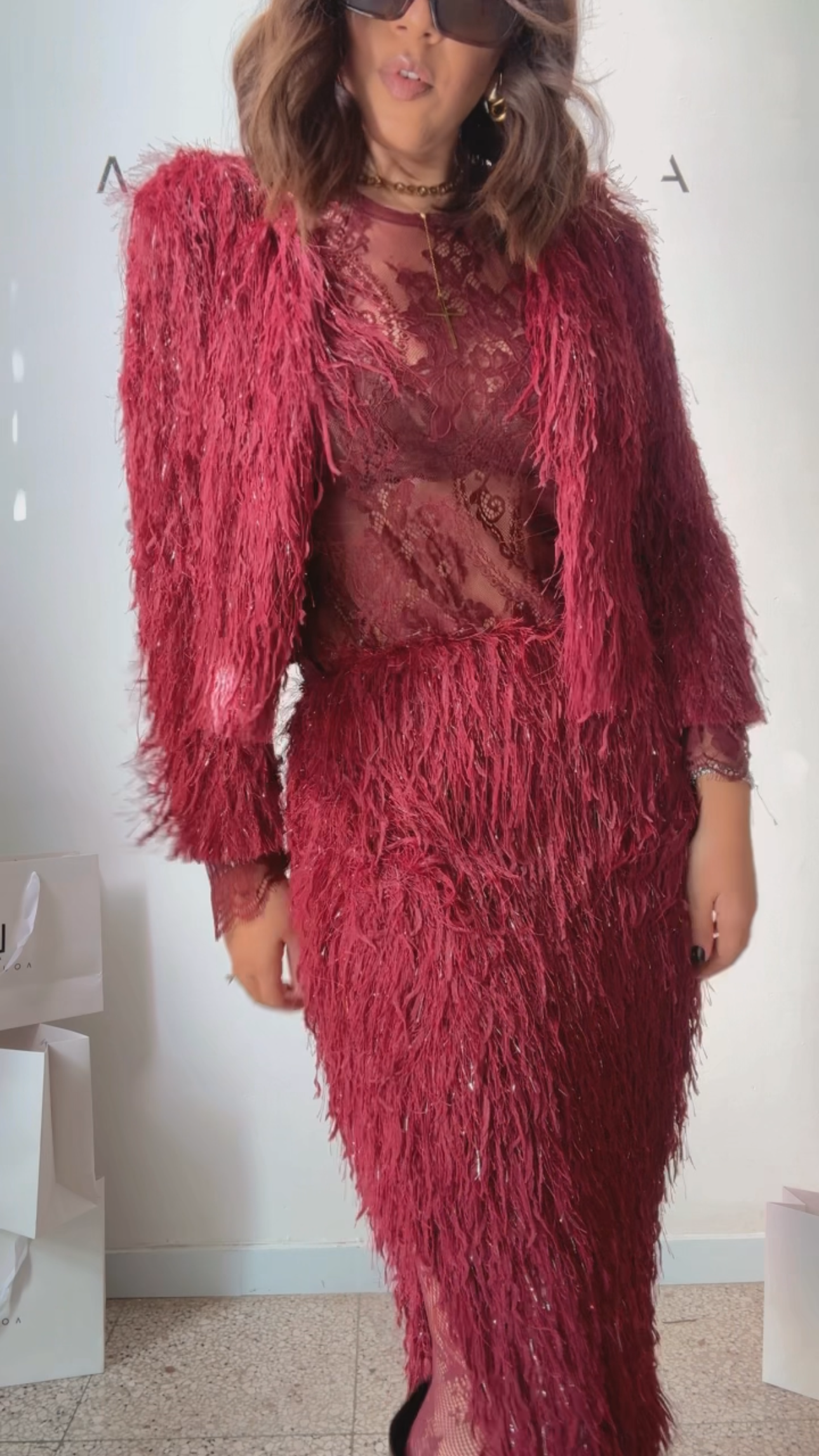 Feather-Fringe Set in Bordeaux