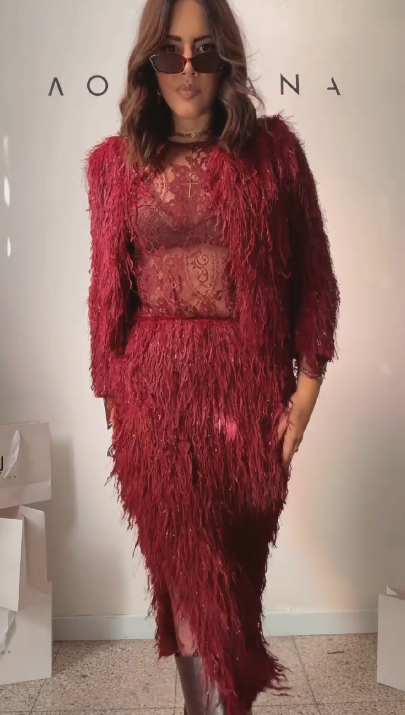 Feather-Fringe Set in Bordeaux