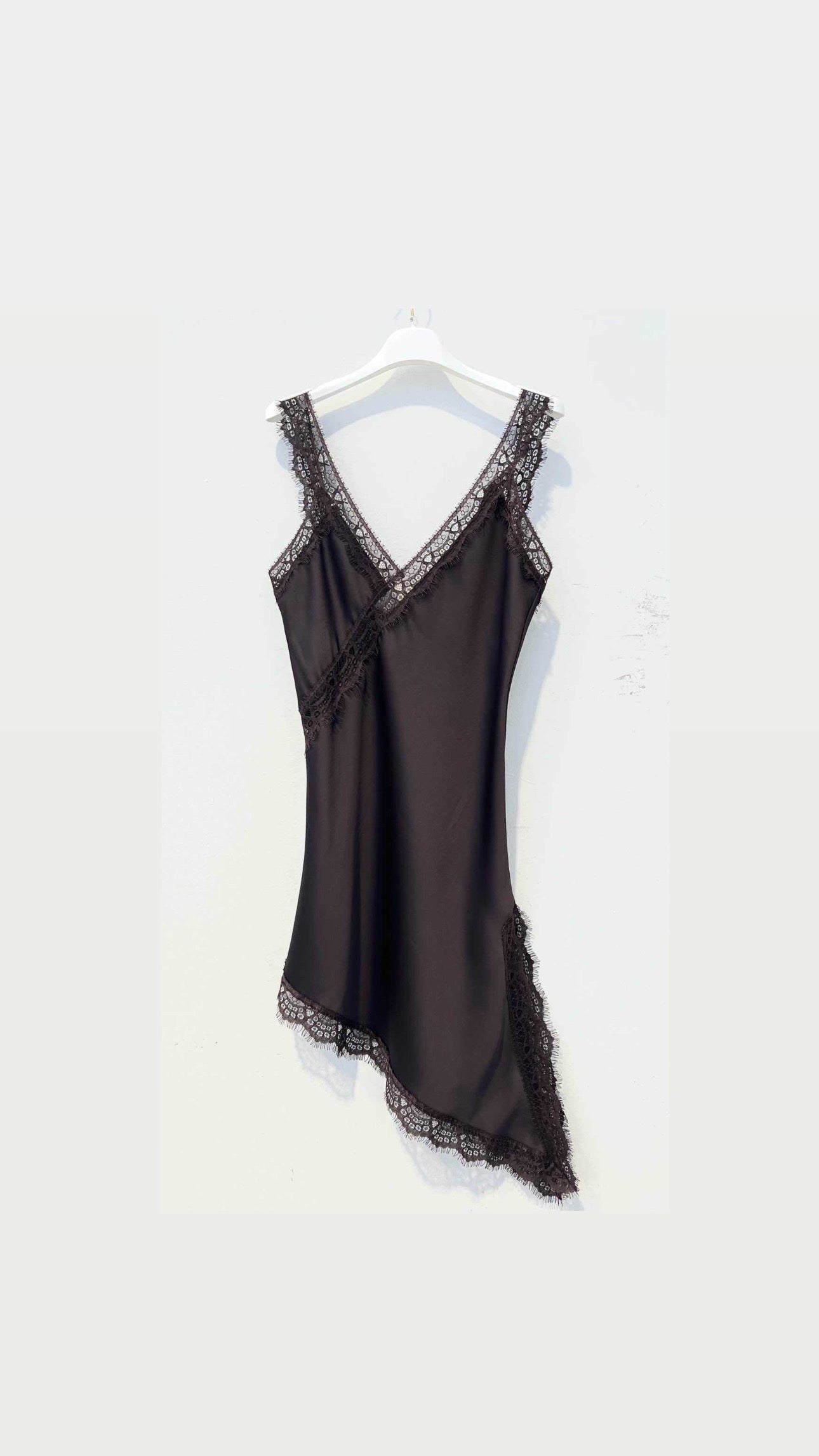 Lingerie in Dark Brown