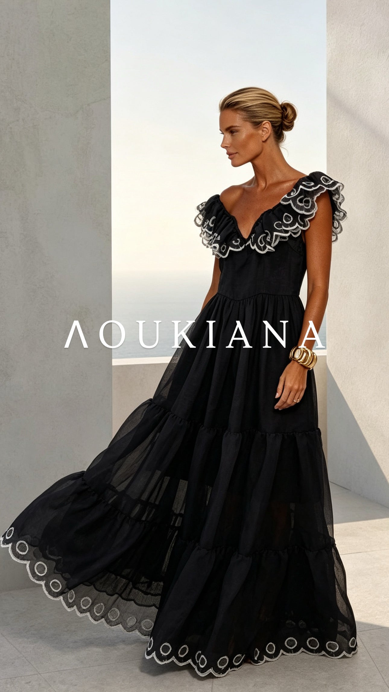 Statement Maxi Dress in Black