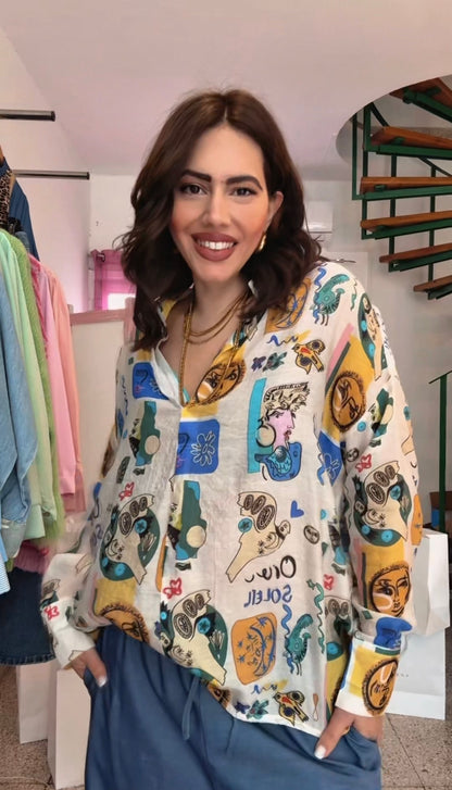 Blouse in Colorful Print