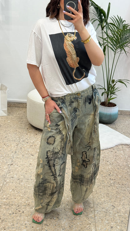 Stitched Jeans in Washed Blue