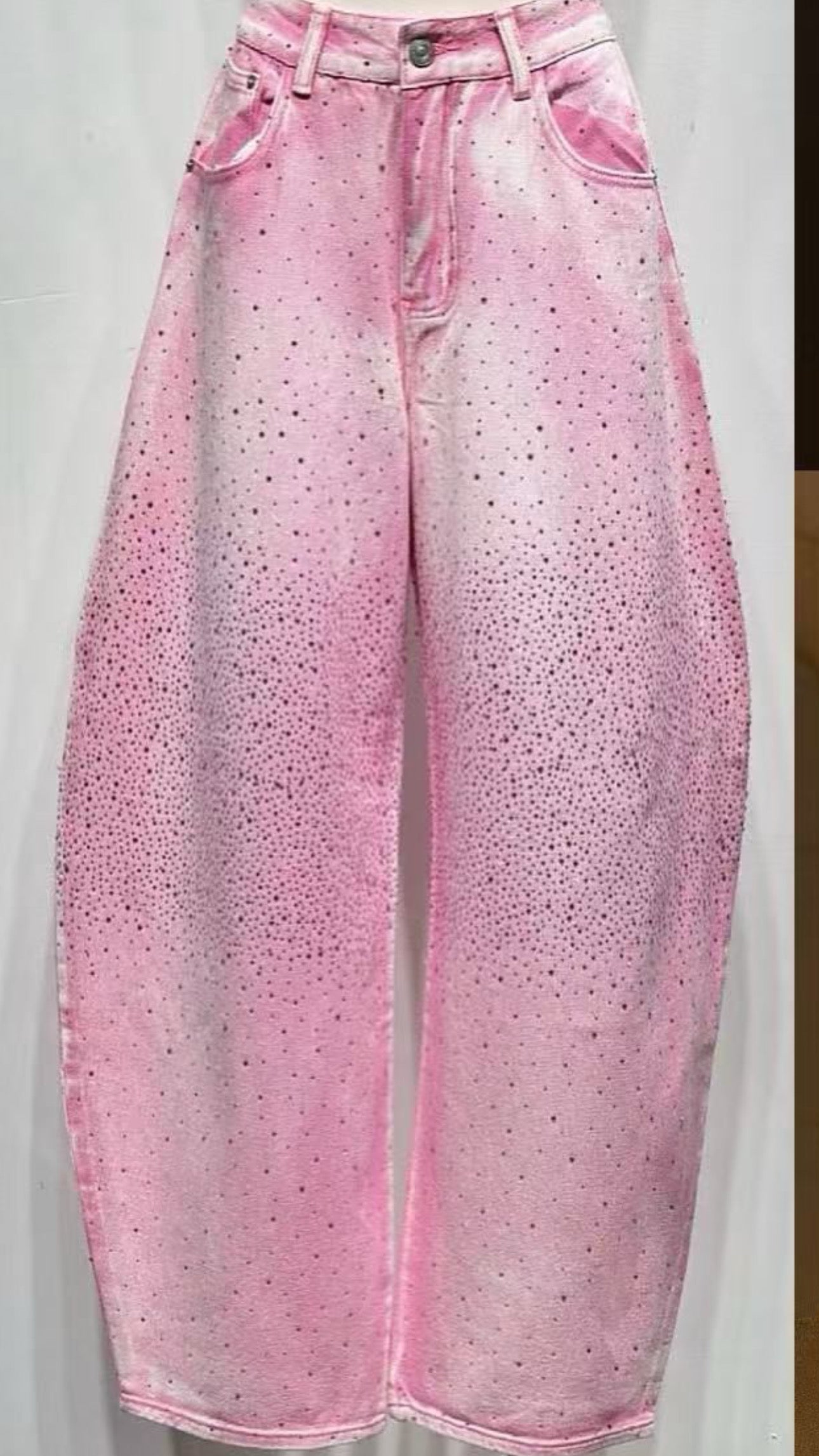 Embellished Jeans in Pink