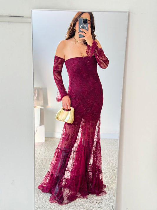 Maxi Lace Dress in Bordeaux