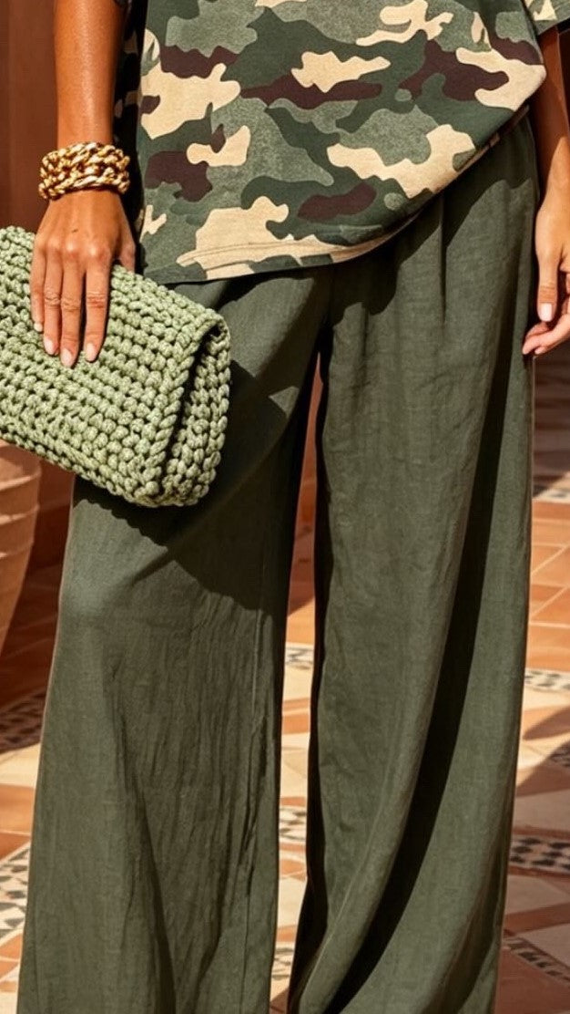 Linen Trousers in Green