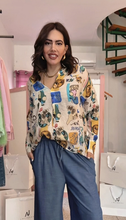 Blouse in Colorful Print