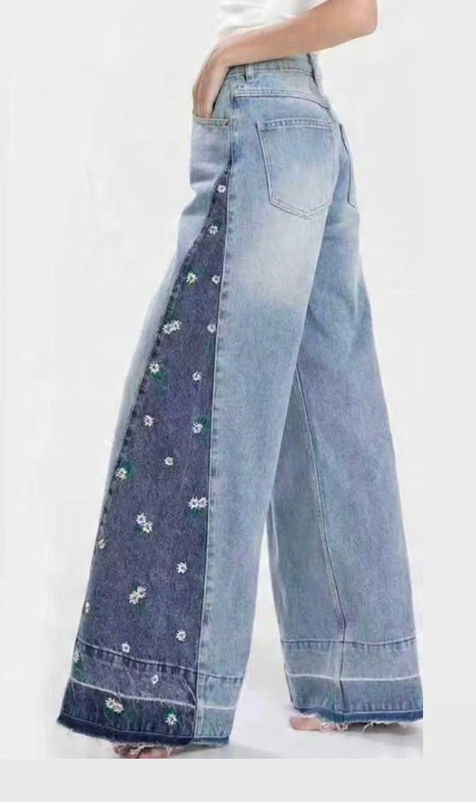 Wide Leg Jeans with Flower Details