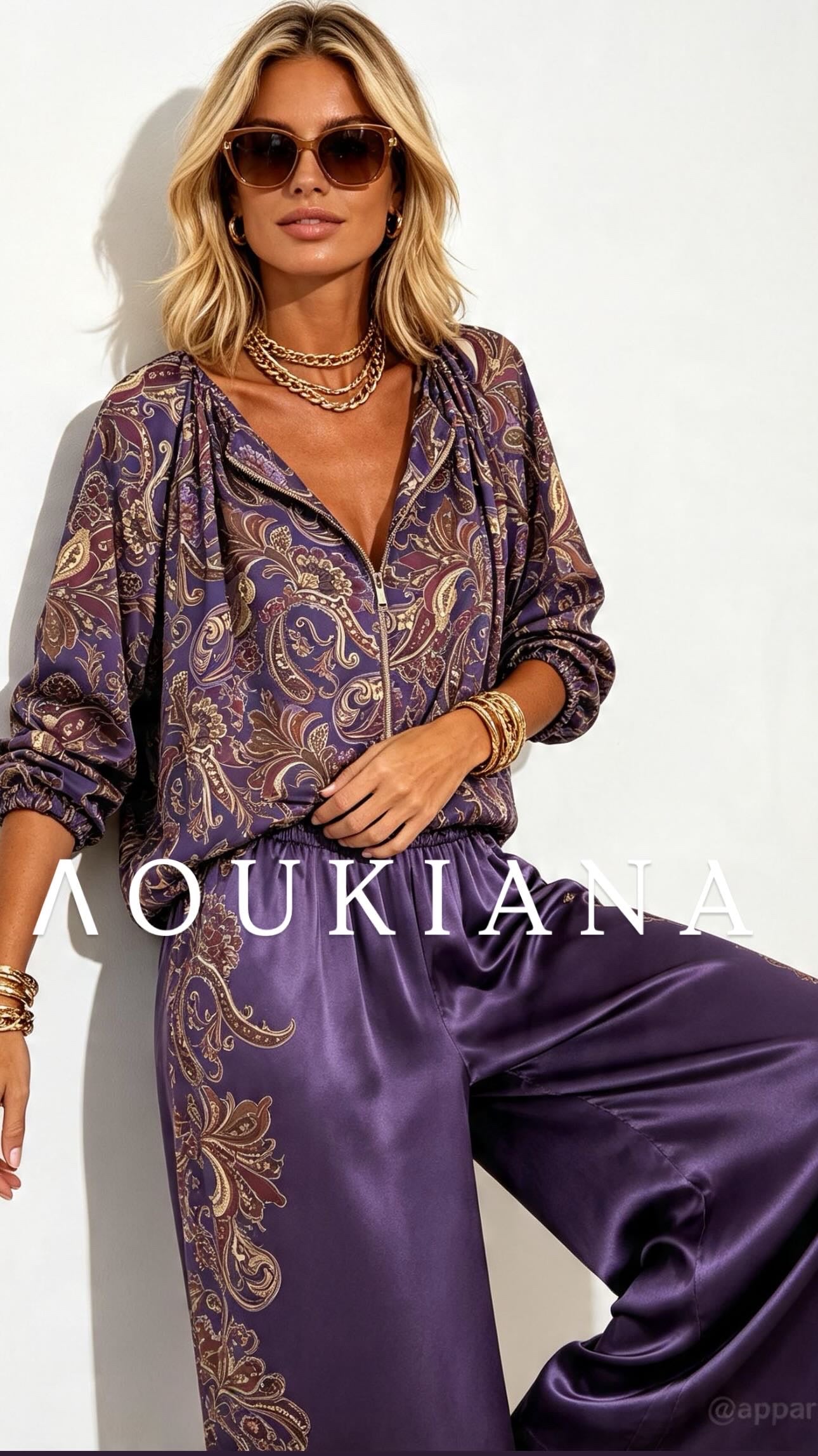 Printed set in violet colour