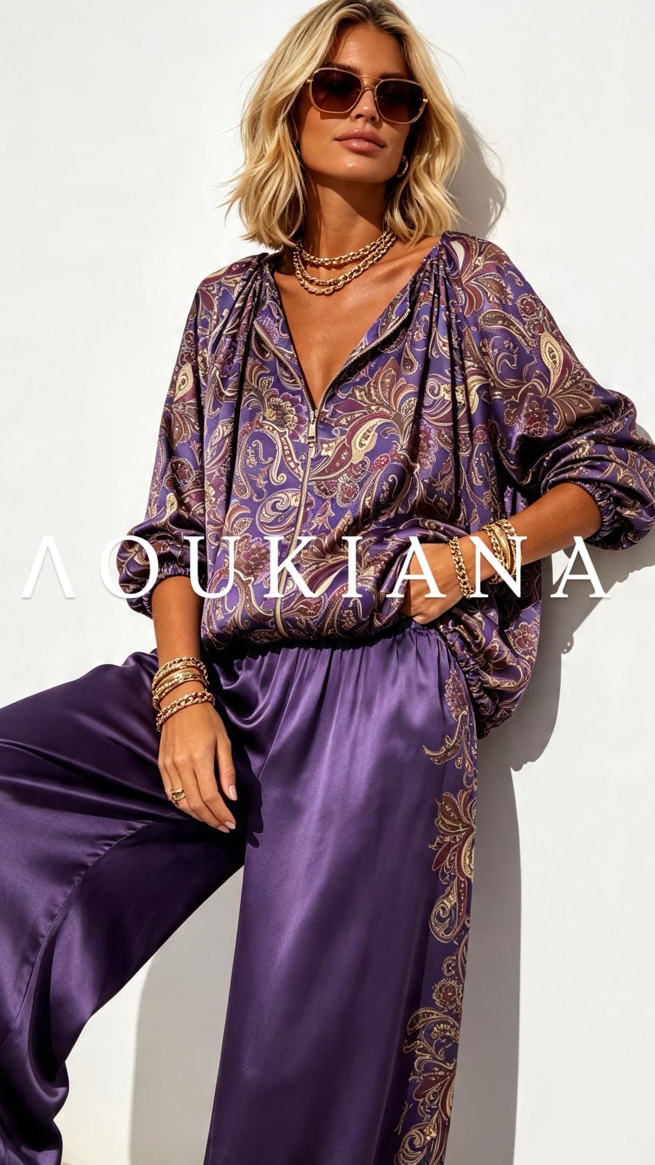 Printed set in violet colour