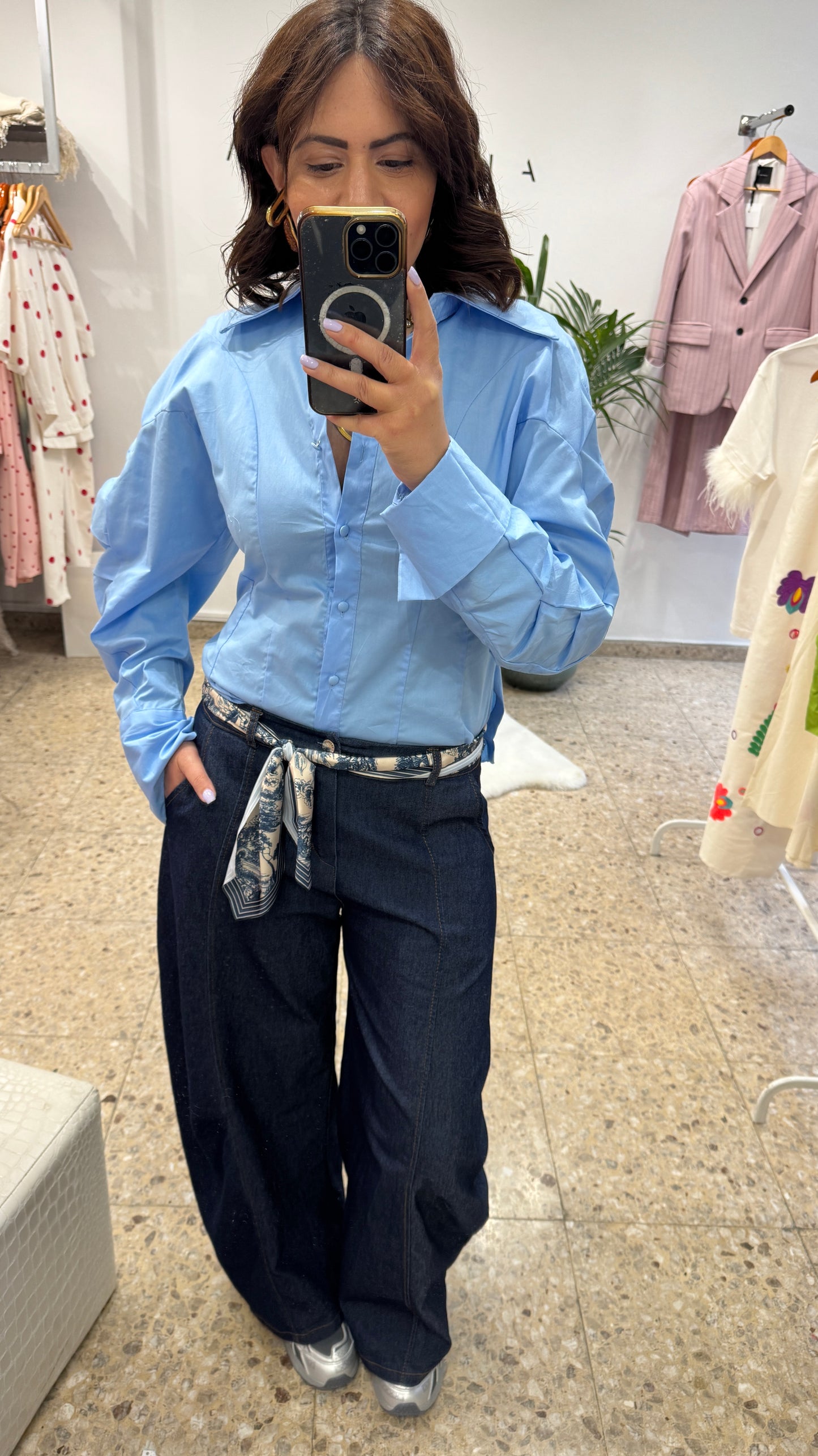 Balloon-Sleeve Shirt in Light Blue
