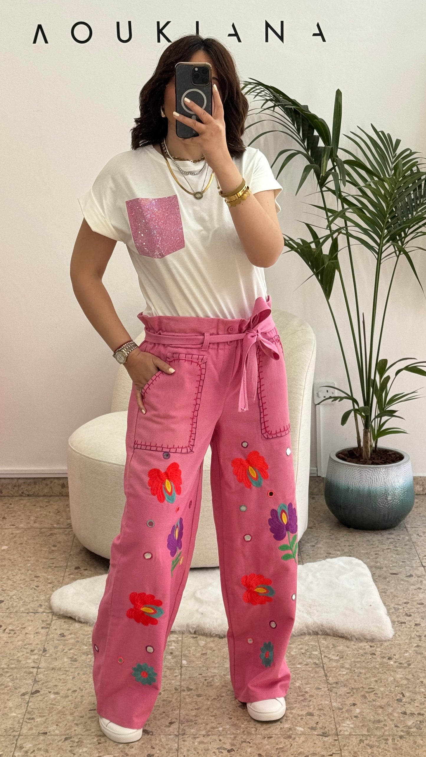 Embroidered Flower Trousers in Pink