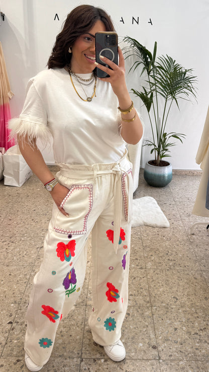 Embroidered Flower Trousers in White