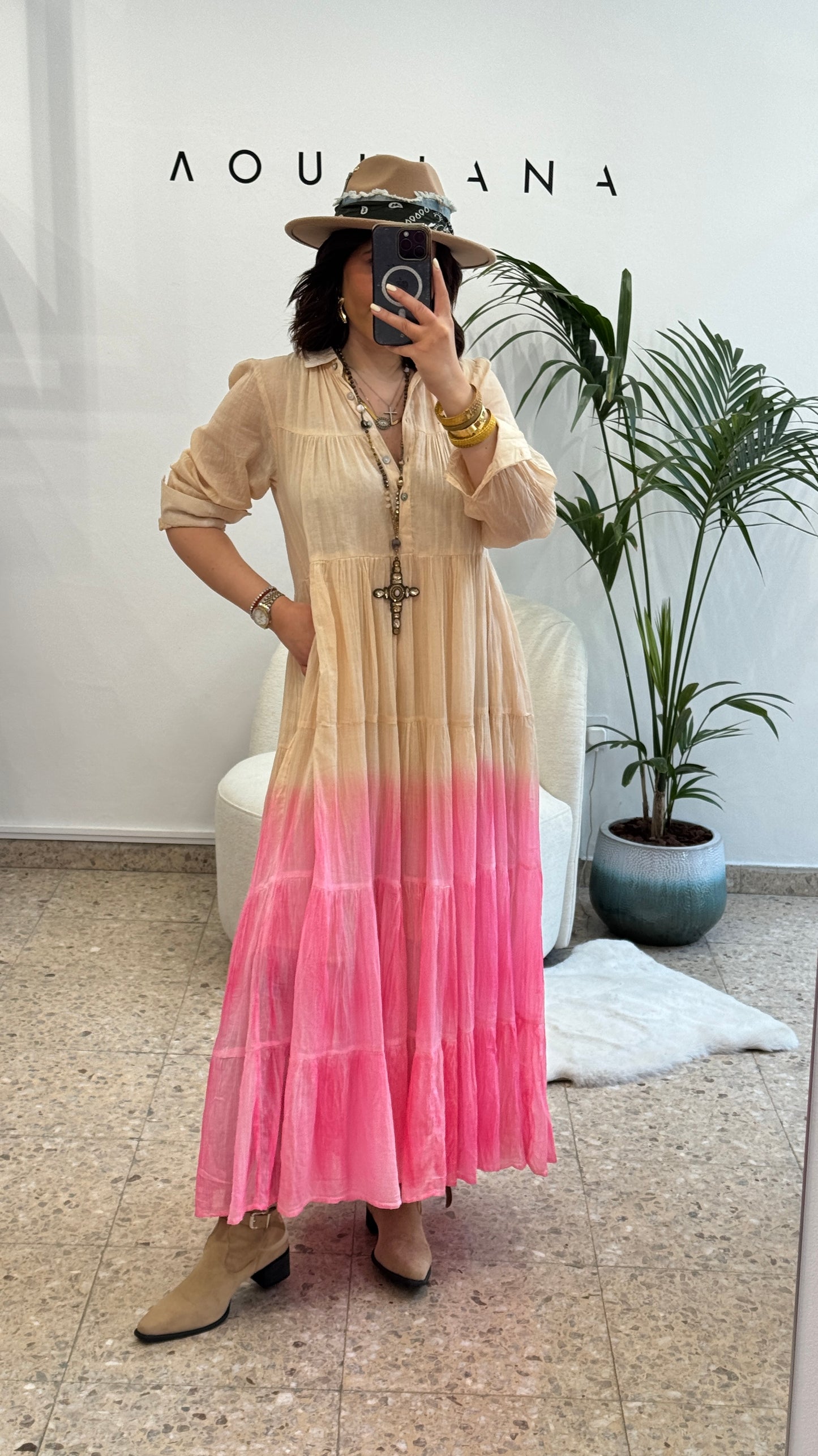 Airy Dress in Beige & Pink