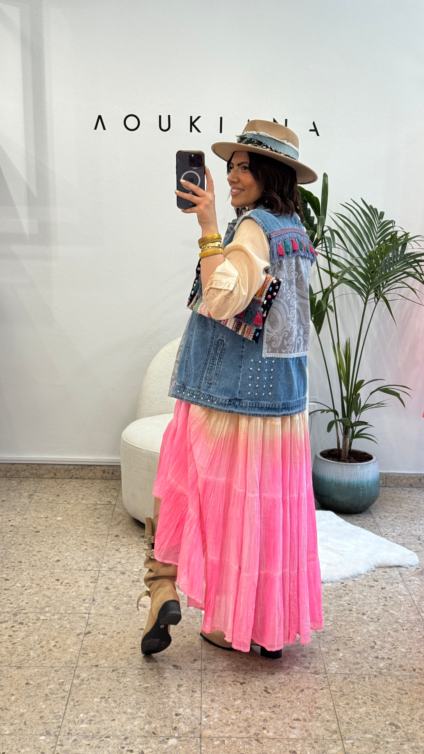 Airy Dress in Beige & Pink