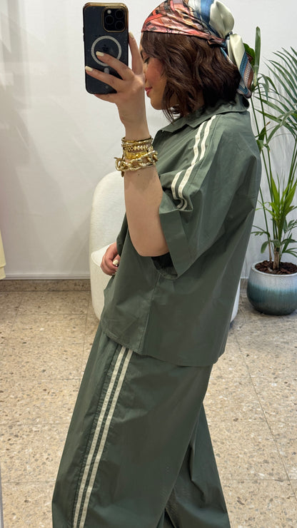 Relaxed Set in Green