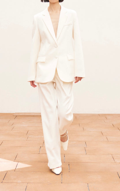 Suit Set with Bow Back in White