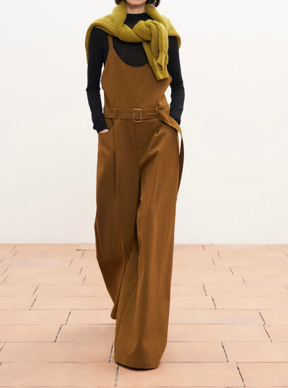 Chic Jumpsuit in Brown