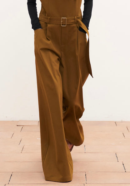 Chic Jumpsuit in Brown