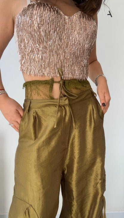Relaxed Trousers in Gold