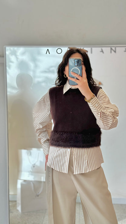 Knitted Sleeveless Top in Brown