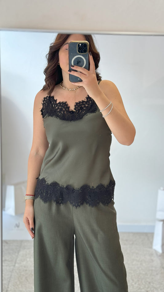 Lingerie in Khaki