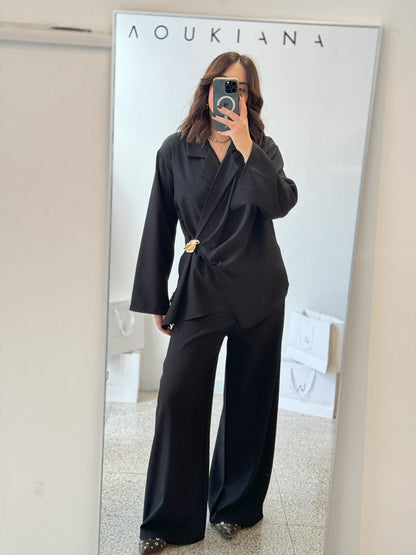 Set in Black
