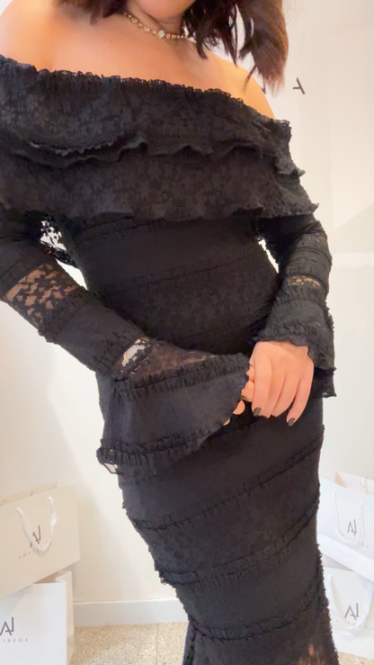 Off-Shoulder Dress in Black