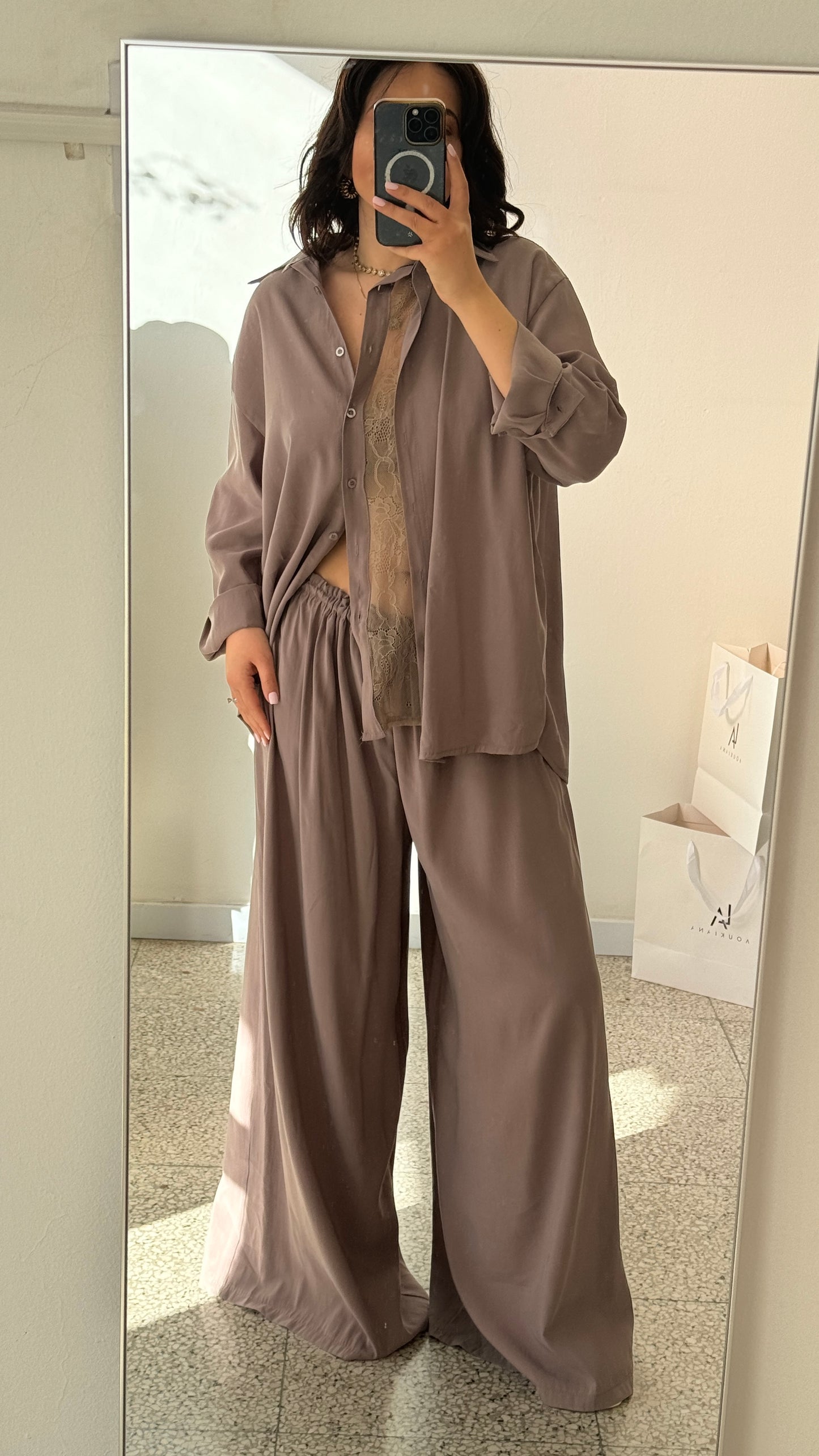 Relaxed Set in Brown