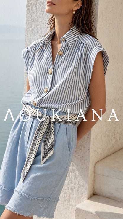 Bermuda Shorts in Light Blue