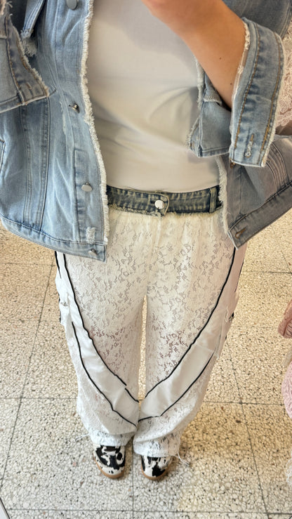 Lace Trousers in White