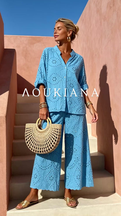 Lace set in turquoise colour